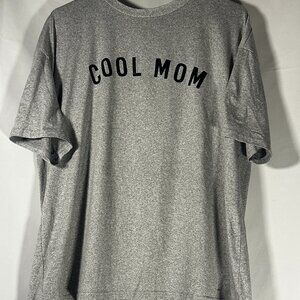 Cool Mom Graphic Tee Gray Short Sleeve Small